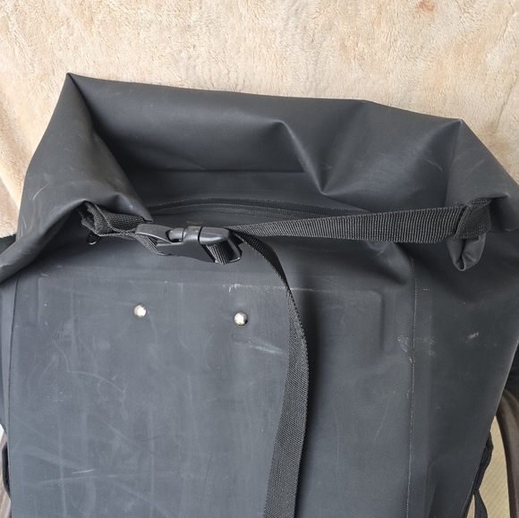 Premium Spartan Black Rollie Waterproof Luggage - Picture 6 of 7